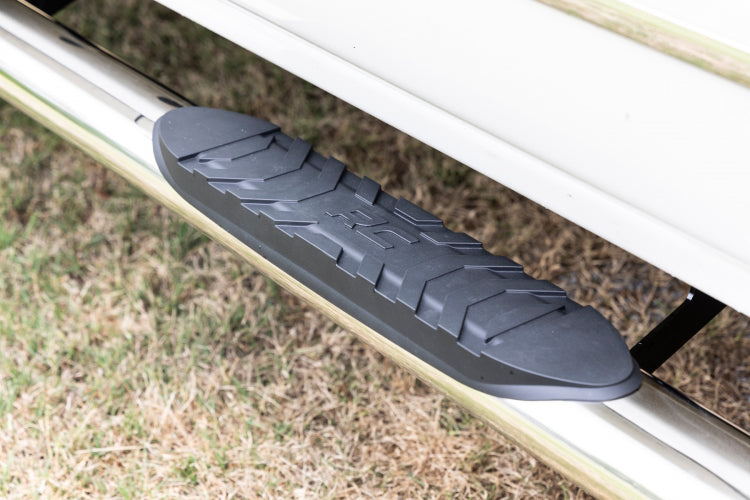 Rough Country OVAL STEPS STAINLESS GMC 07-19, Crew Cab
