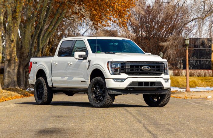 ReadyLift 3.5" SST 2.1 SUSPENSION SYSTEM - FORD F-150 4WD 2021-2024 62-21440