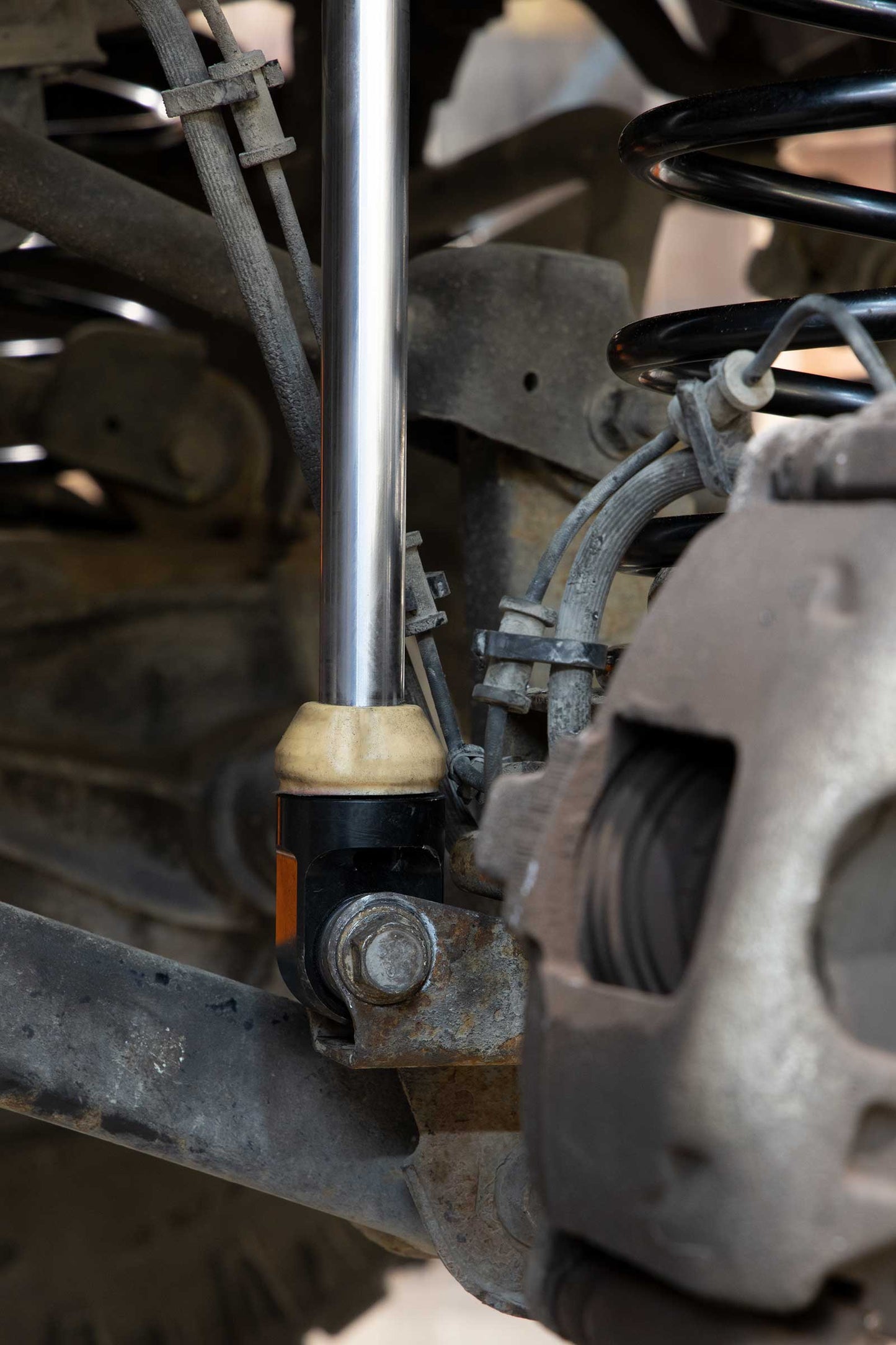 Elka 2.5 DC RESERVOIR FRONT & REAR KIT SHOCKS for JEEP WRANGLER (JL), 2018 to 2025 (except hydrid models) (JL, 3.5 in. to 4 in. lift)