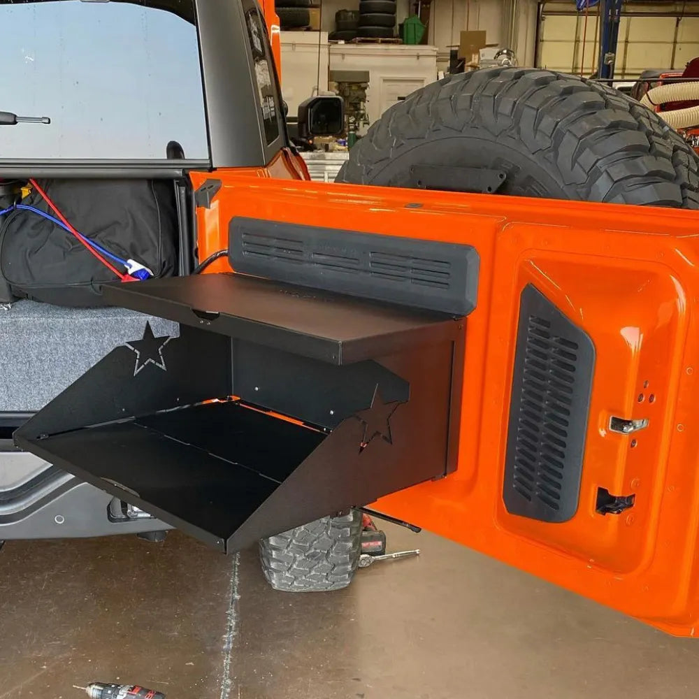 Rock Slide Engineering Tailgate Table