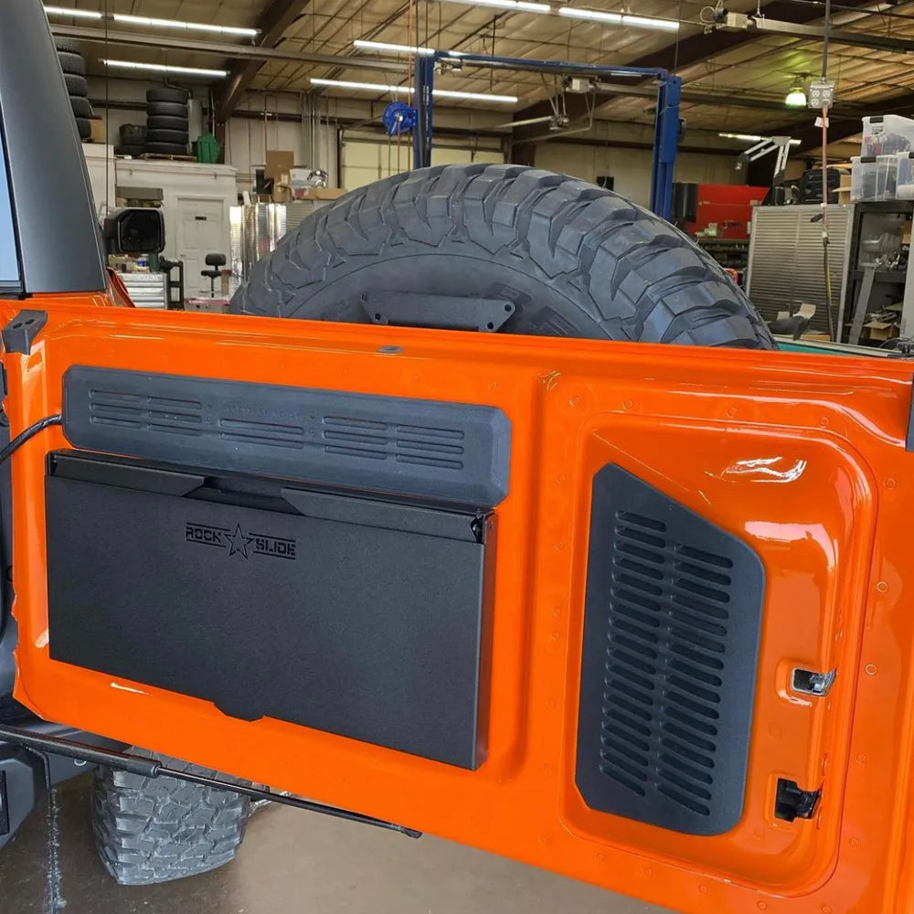 Rock Slide Engineering Tailgate Table