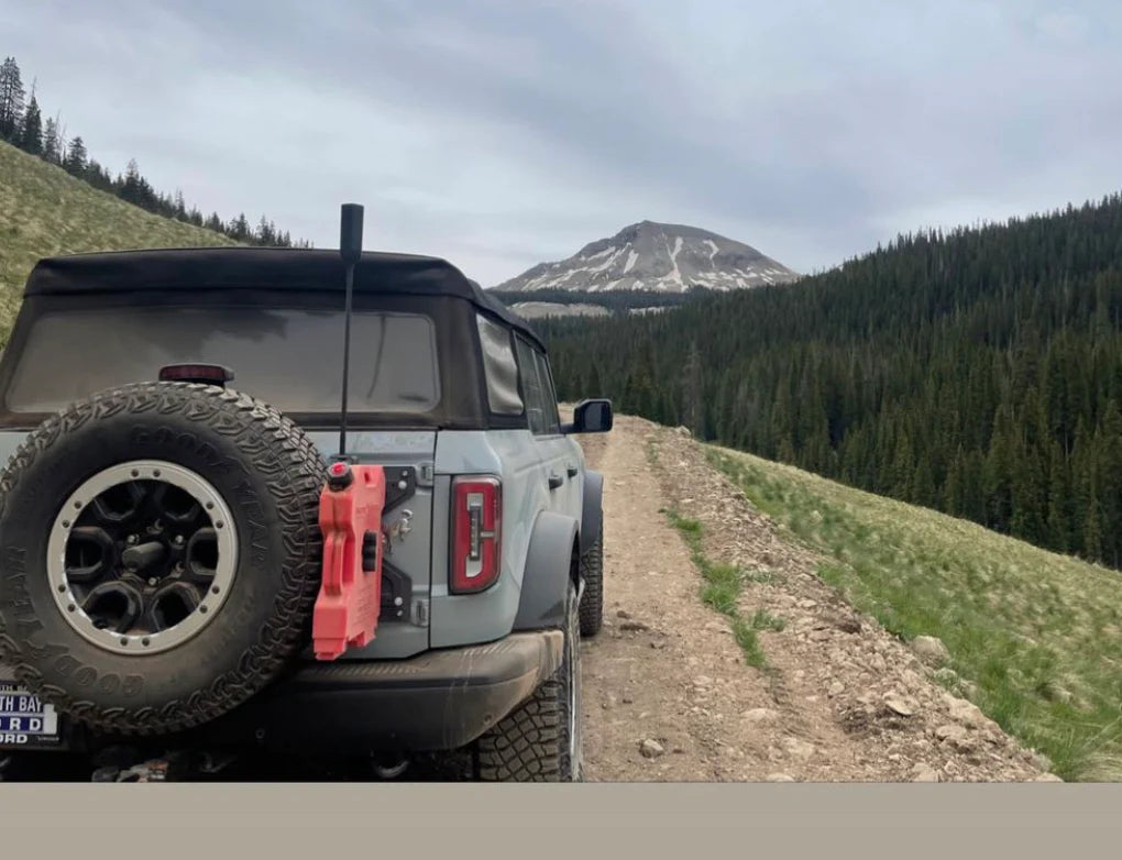 HAMMER BUILT BRONCO ANTENNA/LIGHT/WHIP MOUNT FOR TAILGATE SUPPORT SYSTEM