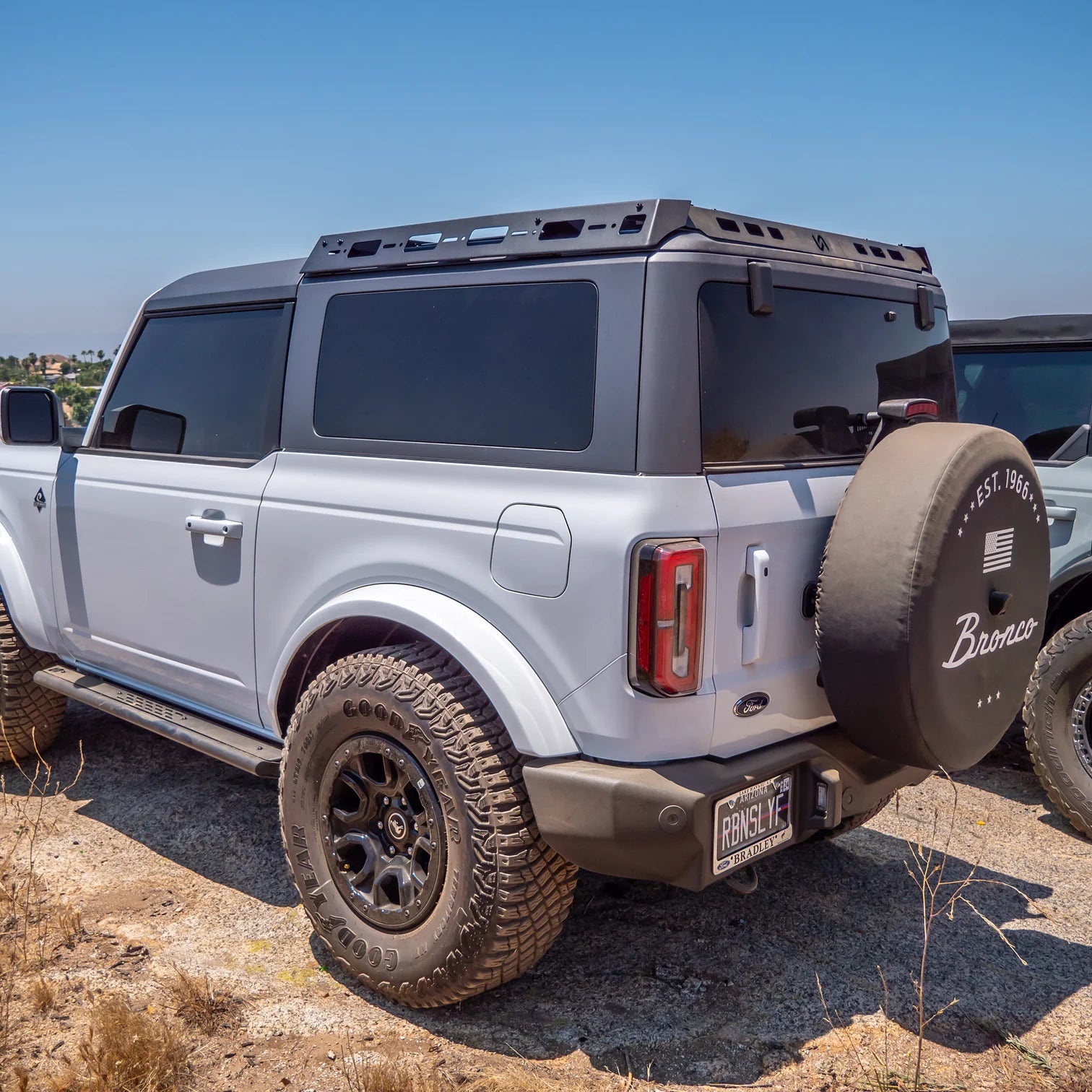 Turn Offroad 2021+ Ford Bronco 2 Door Hard Top Half Roof Rack – HaloLifts
