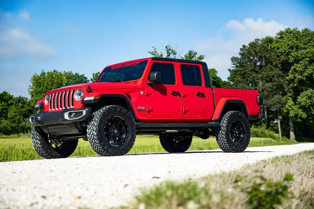 Rough Country 3.5 Inch Lift Kit Jeep Gladiator JT 4WD (2020-2024)