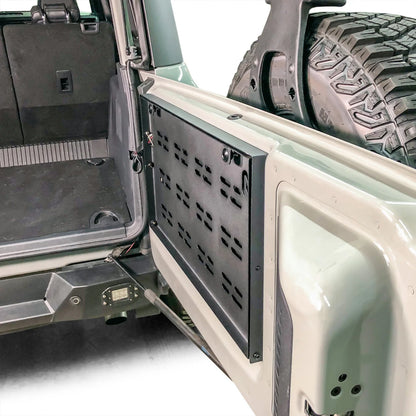 Turn Offroad 2021+ Ford Bronco Fold-Out Trail Table